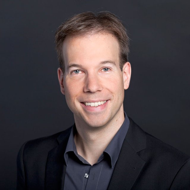 Georg Hage, Dirigent der Kölner Kantorei seit 2015 Georg Hage, Dirigent der Kölner Kantorei seit 2015